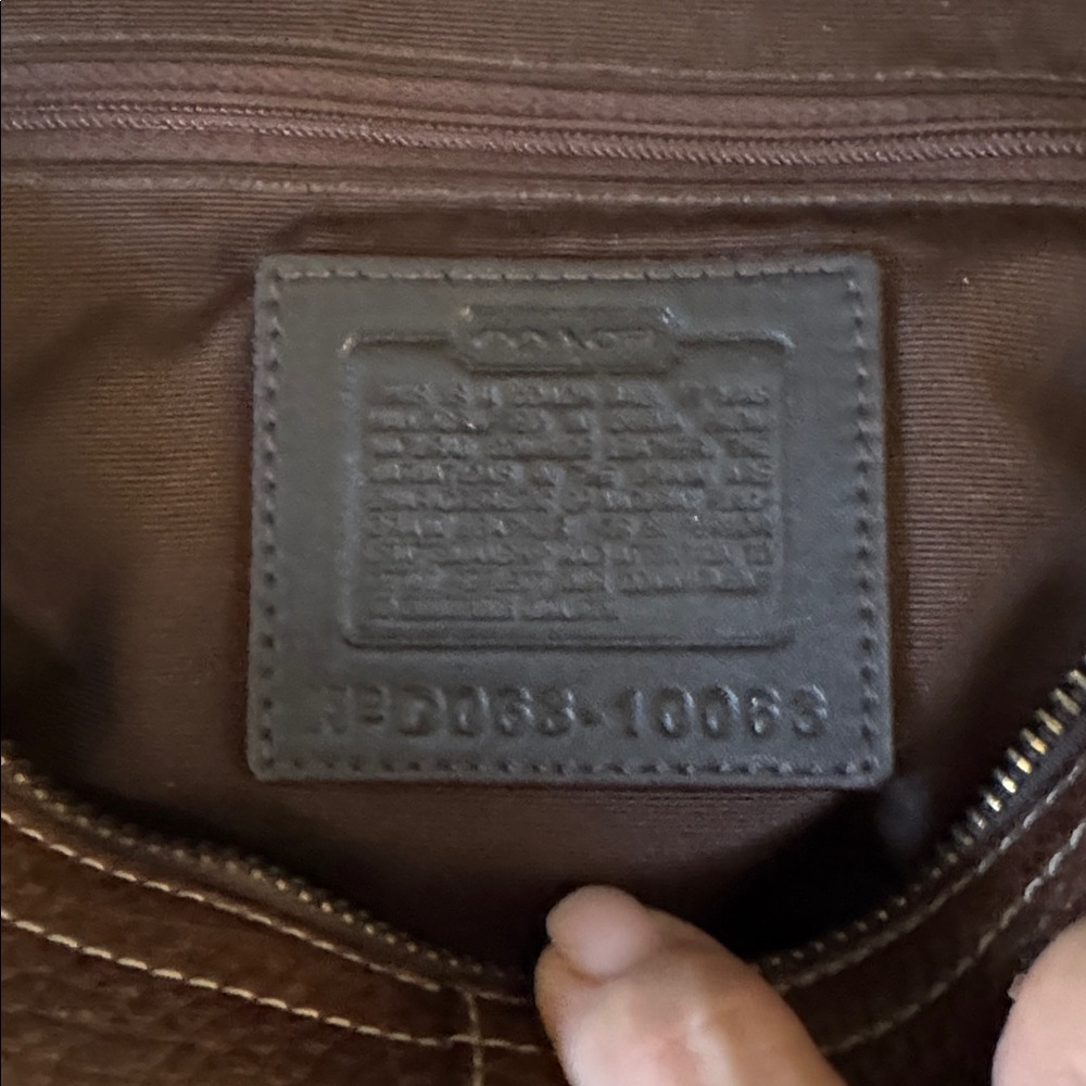 Coach Rare Vintage Dark Brown Leather Shoulder Bag - Picture 6 of 8